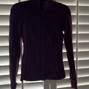 Lululemon gently worn maroon color zip up jacket.